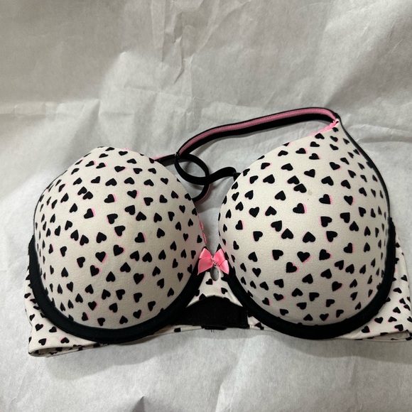 Victoria's Secret Other - Victoria's Secret Black and Pink Bra with Heart Print